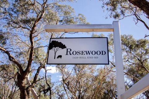 Rosewood Cottage - Whitsundays Accommodation 0