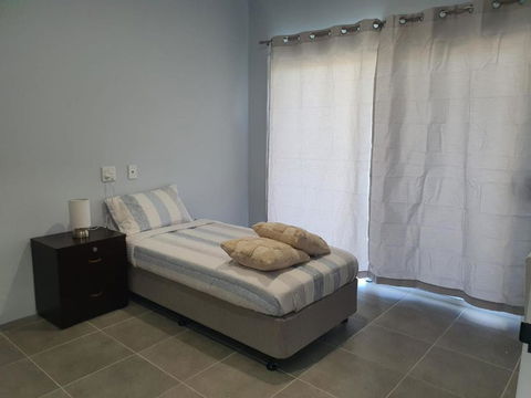 Rosewood Fully Furnished Home - Whitsundays Accommodation 2
