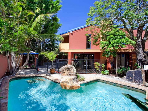 Ross Cres Spacious Private Beach House - Whitsundays Accommodation 0