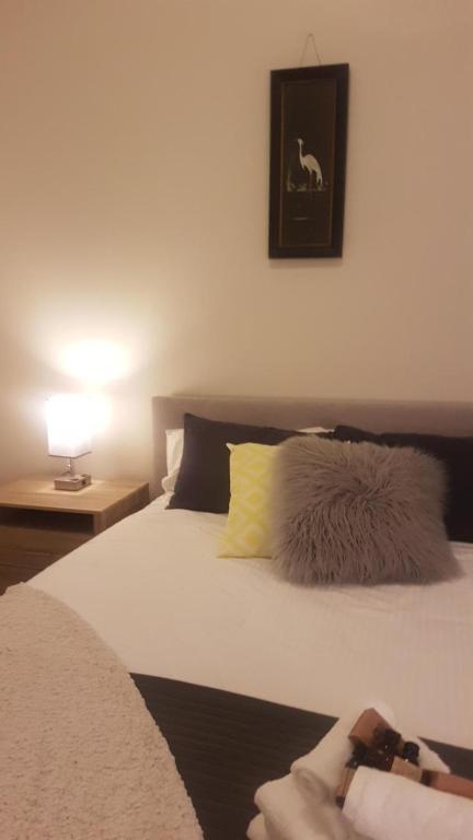 Royal Hotel Yass - Whitsundays Accommodation 3