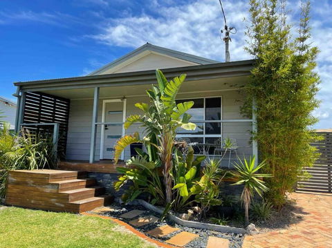 Ruby Tuesday - Little Beach House - Whitsundays Accommodation 0