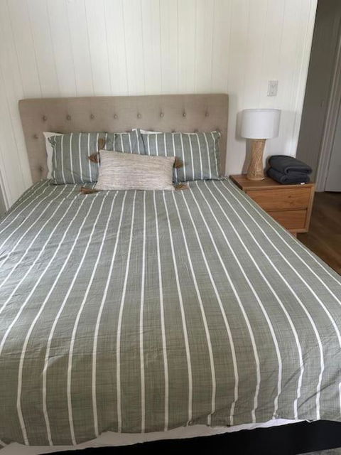 Rustic Retreat: The Lodge Lurg Sanctuary - Whitsundays Accommodation 1