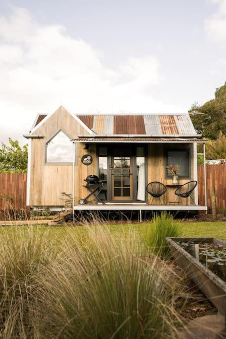 Rustic Tiny House Cottage - Whitsundays Accommodation 0