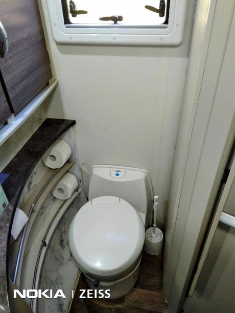 RV Caravan In Rural Setting On Edge Of Town Close To AgQuip - Whitsundays Accommodation 3