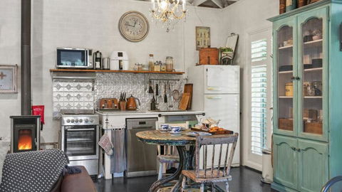 Saint Eloi Le Studio - Whitsundays Accommodation 1