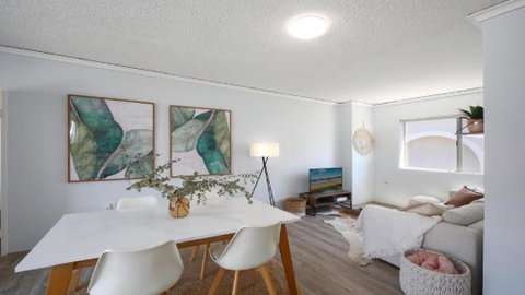 Salt Life Short Walk To Beach, Shops Cafes Accom Holidays - Whitsundays Accommodation 3