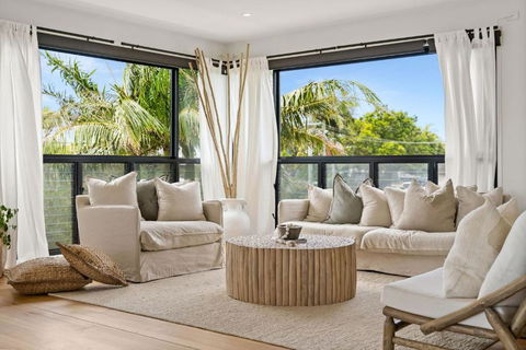 Salta - Whitsundays Accommodation 1