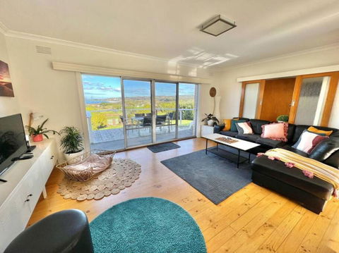 Saltwater Haven - Pets Welcome. Wifi. Amazing View - Whitsundays Accommodation 3