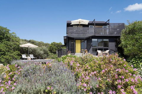 Salty Breeze - Whitsundays Accommodation 0