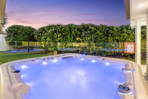 Salty Pause At Bondi House - With Spa And Pet Friendly! - Whitsundays Accommodation 0