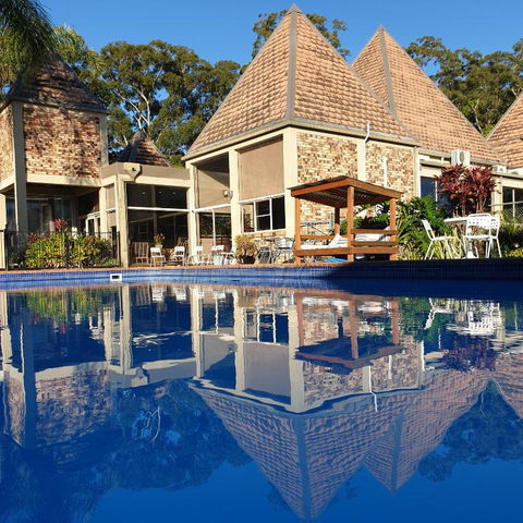 Sanctuary Resort Motor Inn - Whitsundays Accommodation 0