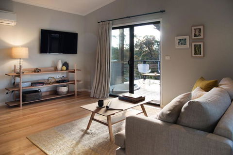 Sanctum - Whitsundays Accommodation 1