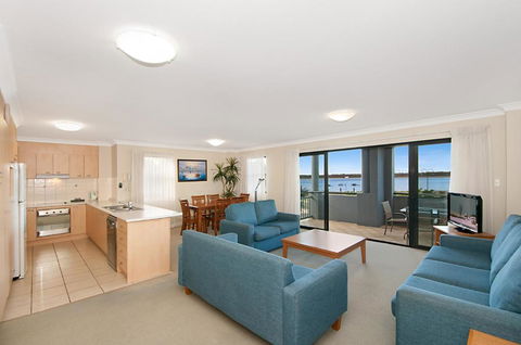 Sandcastles On The Broadwater - Whitsundays Accommodation 1