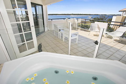Sandcastles On The Broadwater - Whitsundays Accommodation 2