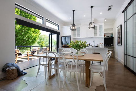 Sandringham - Whitsundays Accommodation 0