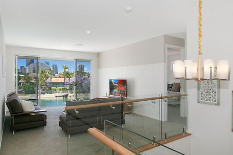 Sandy Cove - Whitsundays Accommodation 3