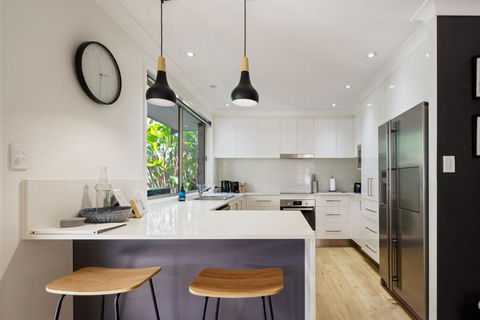 Sandy Dunes Retreat Pet-Friendly Wurtulla Home - Whitsundays Accommodation 3