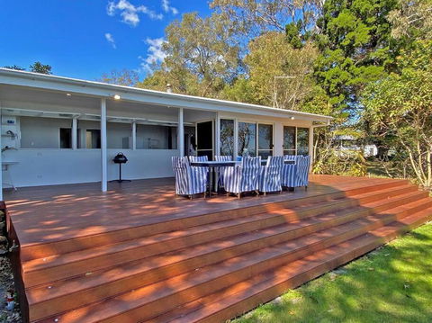SANDY SHORES - Whitsundays Accommodation 2