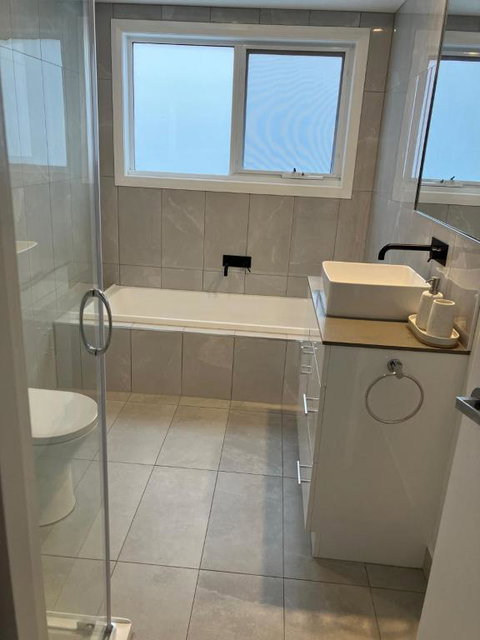Self Contained Guest Suite - Whitsundays Accommodation 1