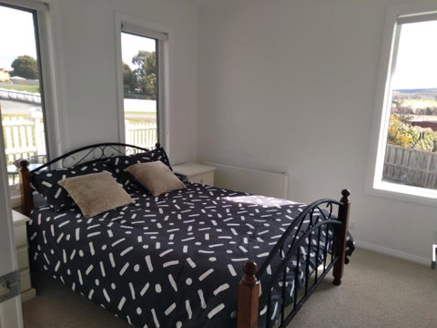Self Contained Guest Suite - Whitsundays Accommodation 2