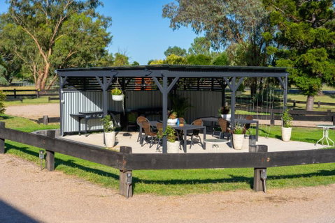 Sunflower Motel - Whitsundays Accommodation 3