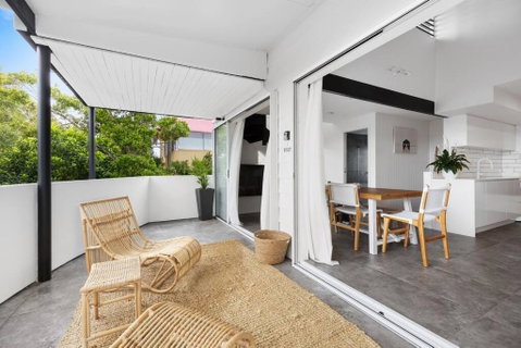 SUNSHINE BEACH BLISS Inc POOL - Whitsundays Accommodation 1
