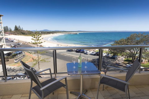 Beachpoint, Unit 303, 28 North Street - Whitsundays Accommodation 0