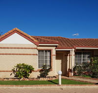 Beachside Retreat 2 - Whitsundays Accommodation