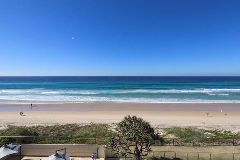 Beachside Tower Apartments - Whitsundays Accommodation 0