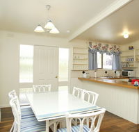 Beachwalk Cottage - Whitsundays Accommodation