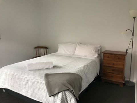 Beatty Cottage - Whitsundays Accommodation 3