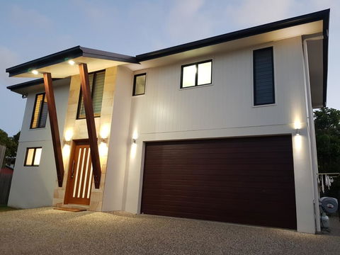 Beautiful Modern Luxury - Whitsundays Accommodation 2