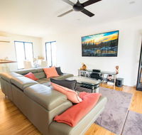 Beautiful Modern Luxury - Whitsundays Accommodation