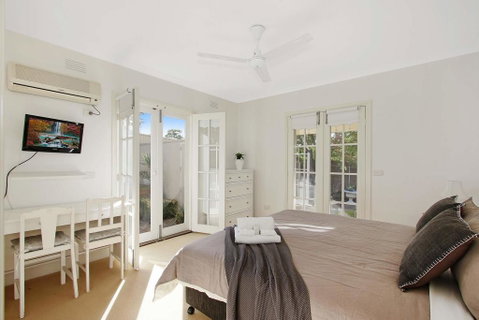 Bella House - Whitsundays Accommodation 2