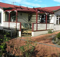 Belle Cottage - Whitsundays Accommodation
