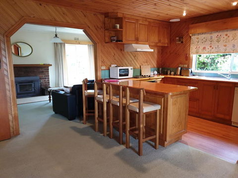 Belle Cottage - Whitsundays Accommodation 1