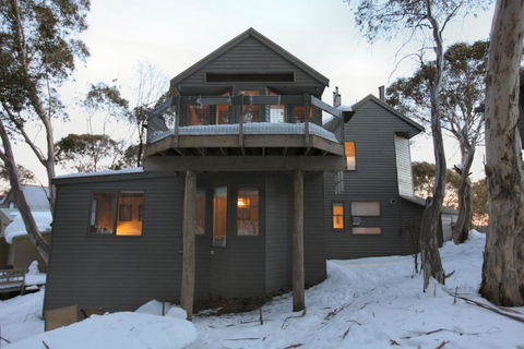 Belltrees - Whitsundays Accommodation 2