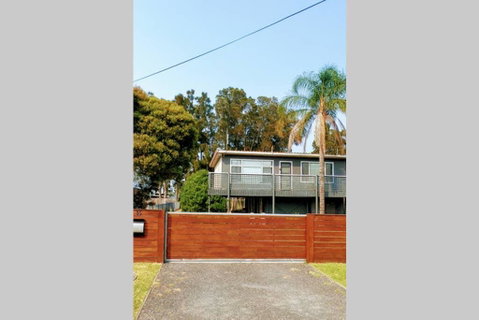 Berrara Cottage - Whitsundays Accommodation 1