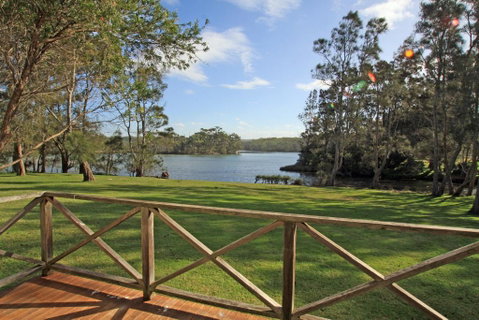 Berrara Lagoon Front Chalet - Whitsundays Accommodation 0