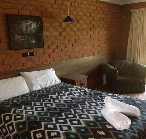 Berrigan Motel - Whitsundays Accommodation 2