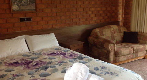 Berrigan Motel - Whitsundays Accommodation 3