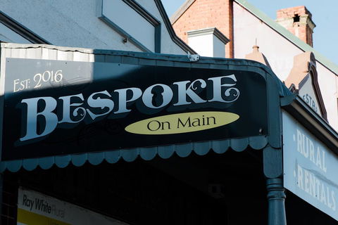 Bespoke On Main - Whitsundays Accommodation 0