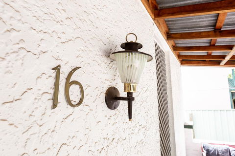 Best Central House - SLEEPS 11 !! - Whitsundays Accommodation 1