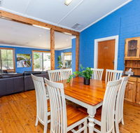 Best Central House - SLEEPS 11  - Whitsundays Accommodation