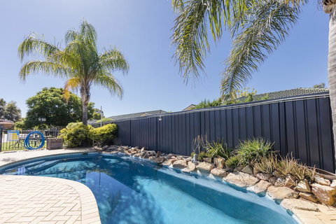 Best Western Ambassador Motor Inn & Apartments - Whitsundays Accommodation 3