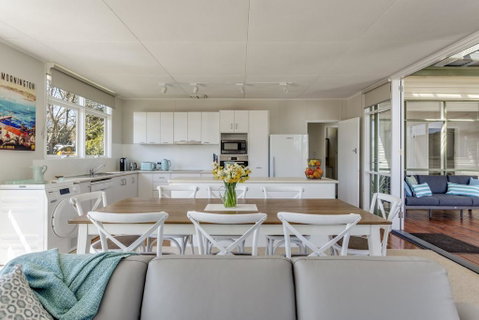 BETHANY BAY - MOUNT MARTHA - Whitsundays Accommodation 2