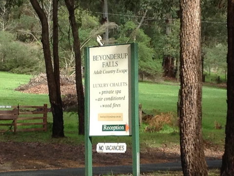 Beyonderup Falls Adult Retreat - Whitsundays Accommodation 1