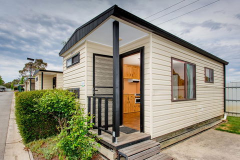 BIG4 Ballarat Goldfields Holiday Park - Whitsundays Accommodation 1