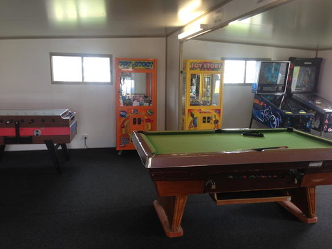 BIG4 Waters Edge Holiday Park - Whitsundays Accommodation 1