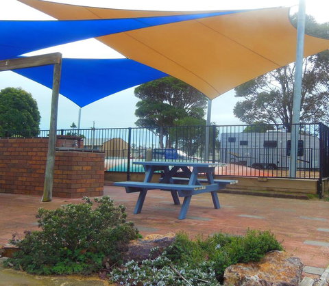 BIG4 Waters Edge Holiday Park - Whitsundays Accommodation 2